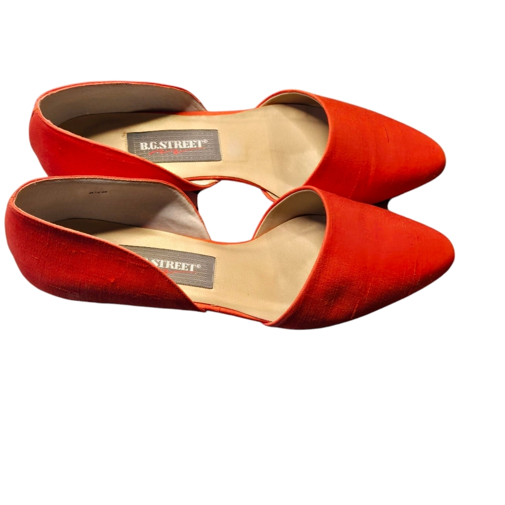 Vintage B.G. Street Thai Orange Fabric Flat Shoes Size 8.5B